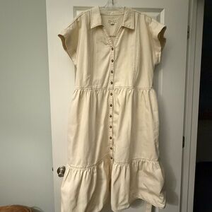 Ava & Viv Cream Button-Front Dress